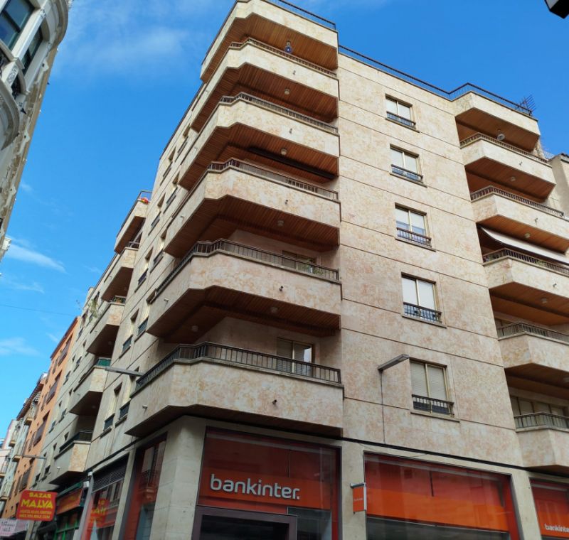 Vista de bloque de viviendas en Santa Clara   Alfonso de Castro